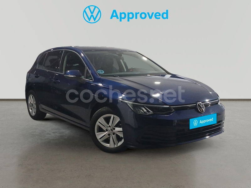 VOLKSWAGEN Golf Life 1.0 TSI