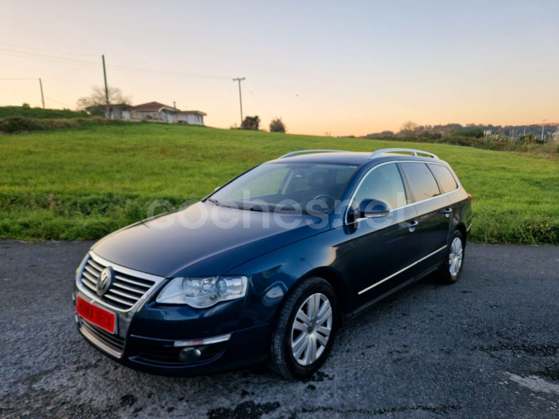 VOLKSWAGEN Passat Variant 2.0 TDI DPF Highline DSG