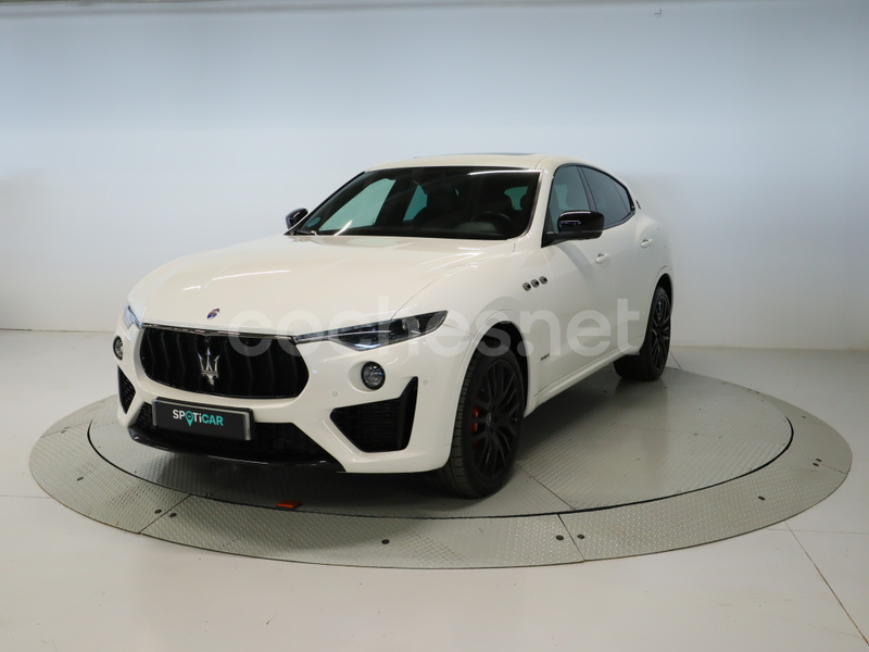 MASERATI Levante GranLusso 3.0 V6 tt 257kW350CV