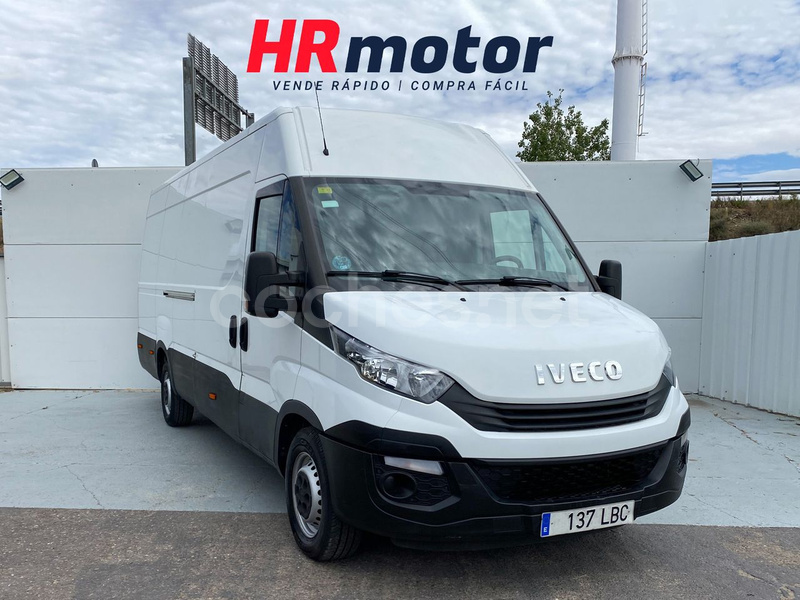 IVECO Daily 2.3 TD 33S 12 V 3520H2 4p.