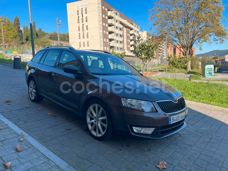 SKODA Octavia Combi 1.6 TDI CR Active