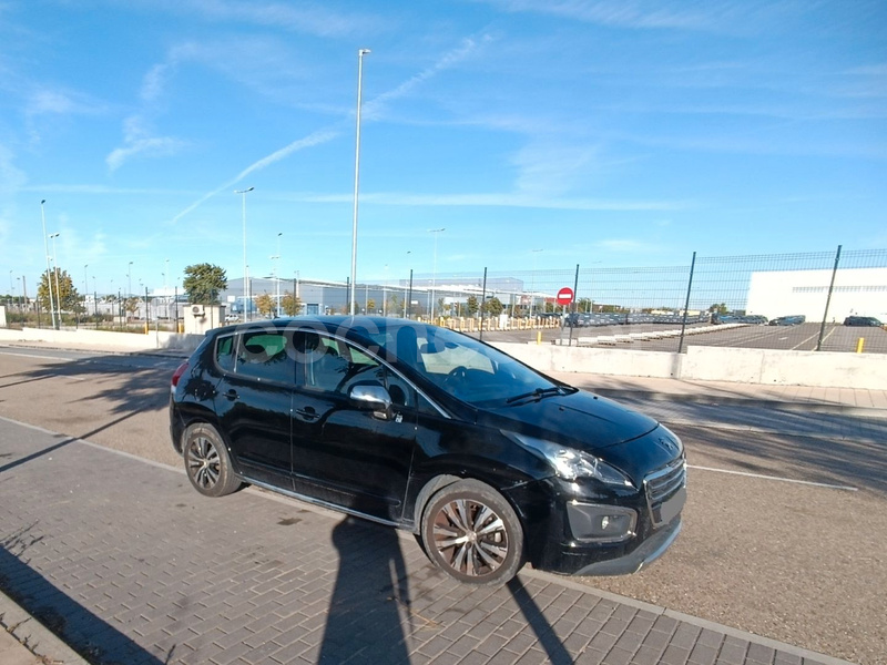 PEUGEOT 3008 HYbrid4