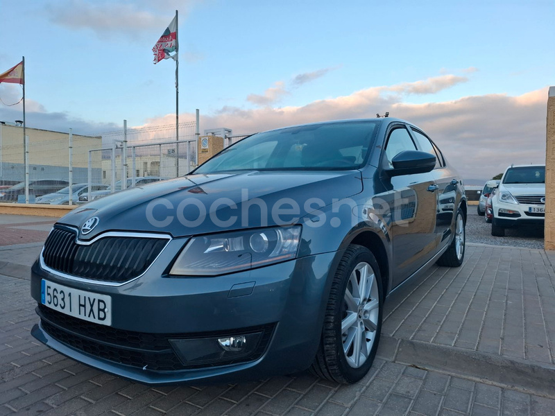 SKODA Octavia 1.6 TDI CR Ambition