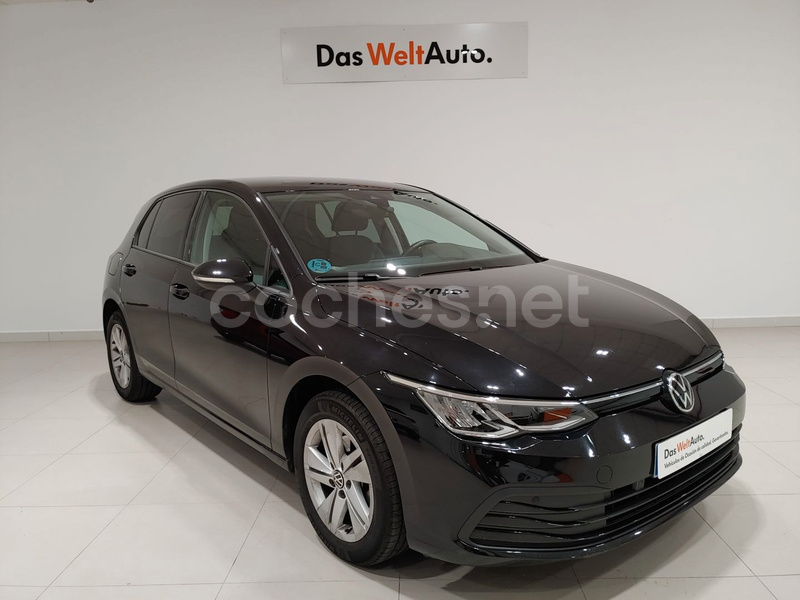 VOLKSWAGEN Golf Life 1.0 TSI