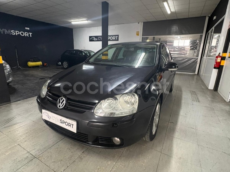 VOLKSWAGEN Golf 1.9 TDI Sportline