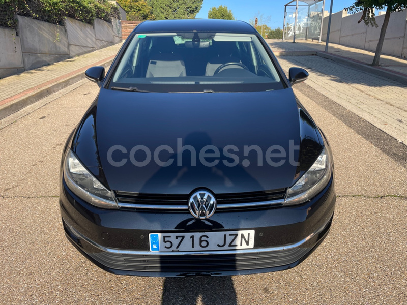 VOLKSWAGEN Golf Sport 2.0 TDI