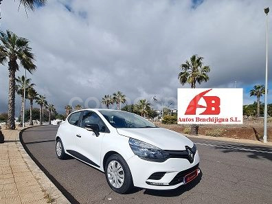 RENAULT Clio Limited 1.2 16v