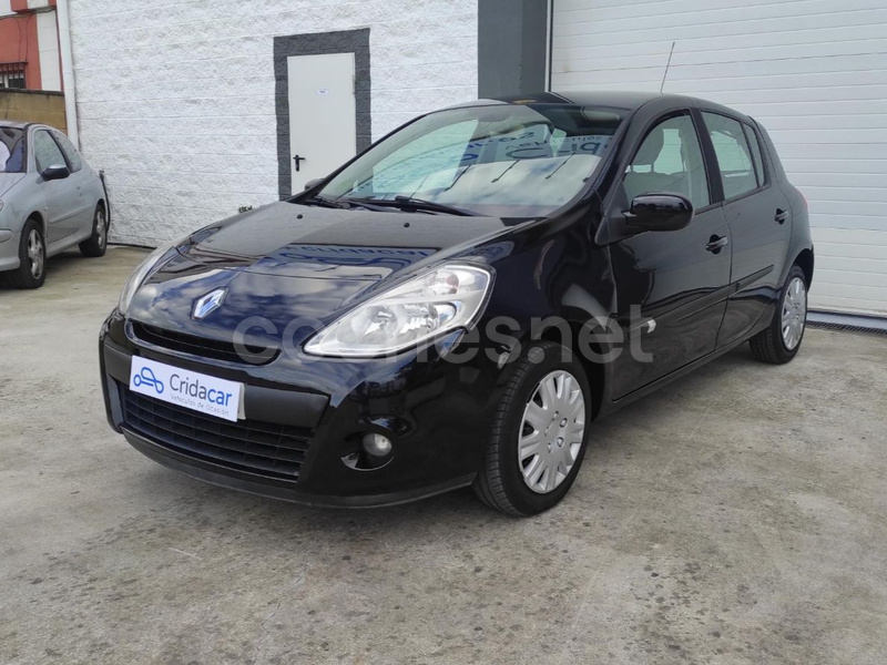 RENAULT Clio Expression 1.2 16v eco2