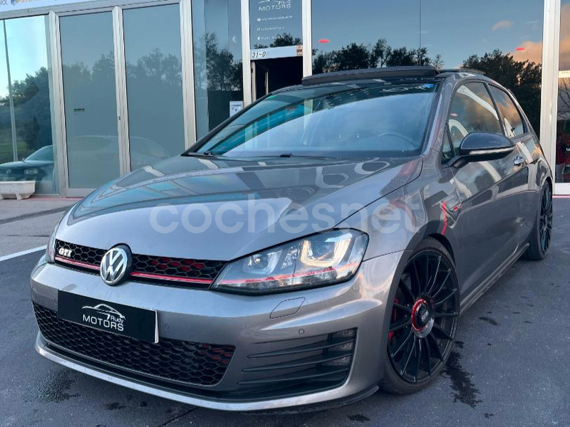 VOLKSWAGEN Golf GTI 2.0 TSI DSG BMT