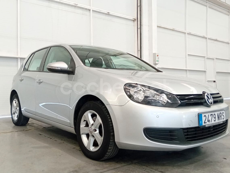 VOLKSWAGEN Golf VI 2.0 TDI DPF Sport