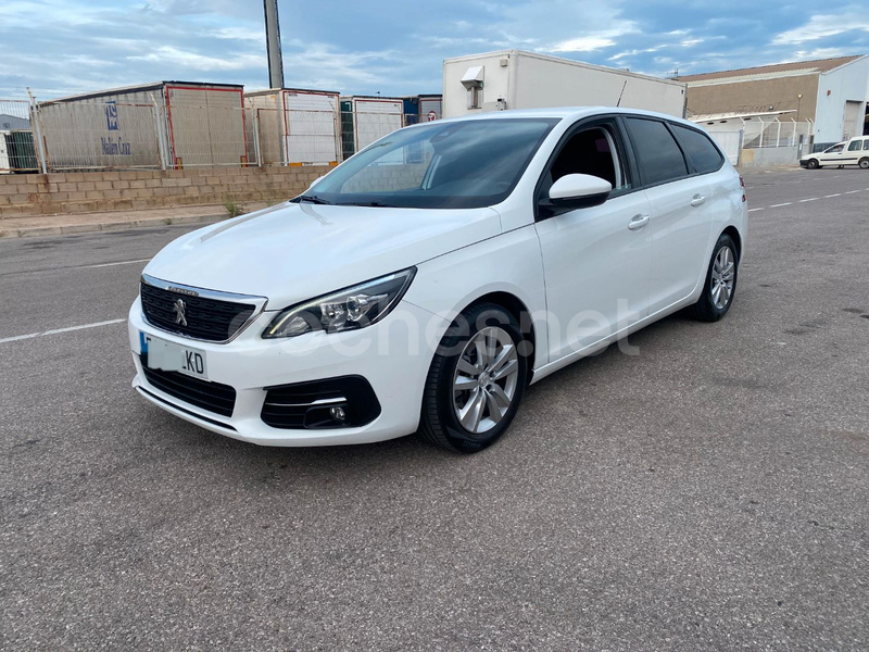 PEUGEOT 308 5p Active Pack BlueHDi 130 SS