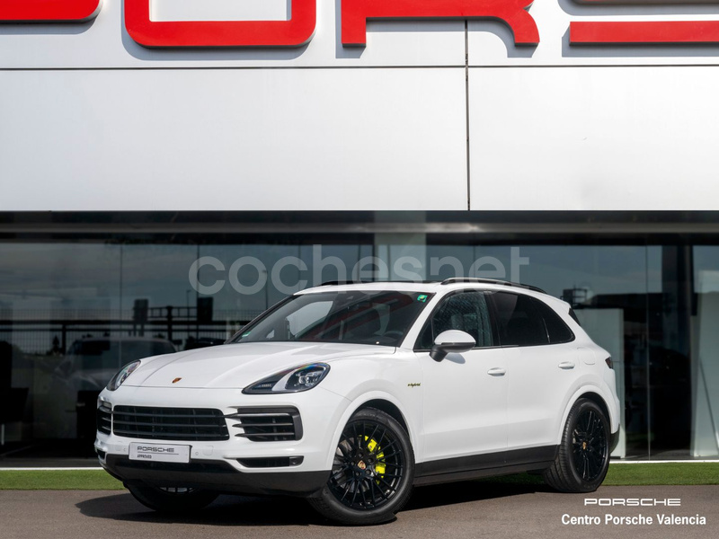 PORSCHE Cayenne EHybrid Platinum Edition