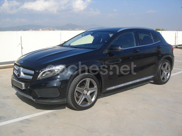 MERCEDES-BENZ Clase GLA GLA 220 CDI 4Matic AMG Line