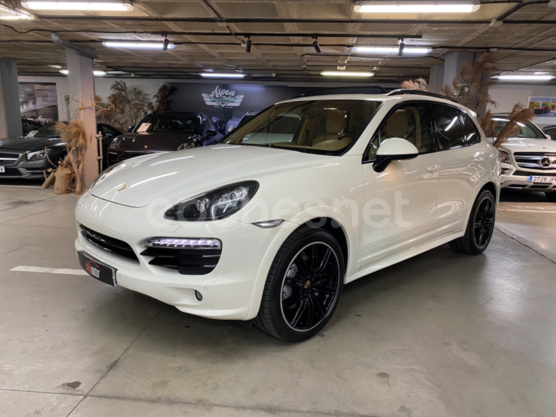 PORSCHE Cayenne 4.8 S Tiptronic 5p.