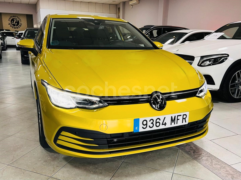 VOLKSWAGEN Golf Life 2.0 TDI