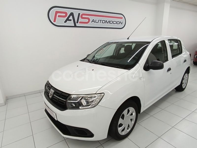 DACIA Sandero Essential 1.0 18