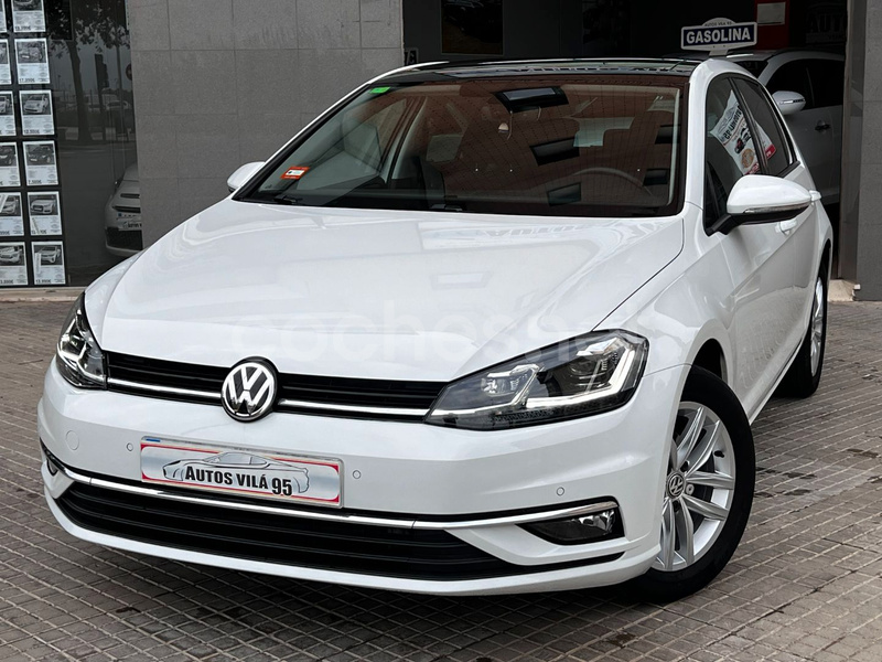 VOLKSWAGEN Golf Advance 1.0 TSI