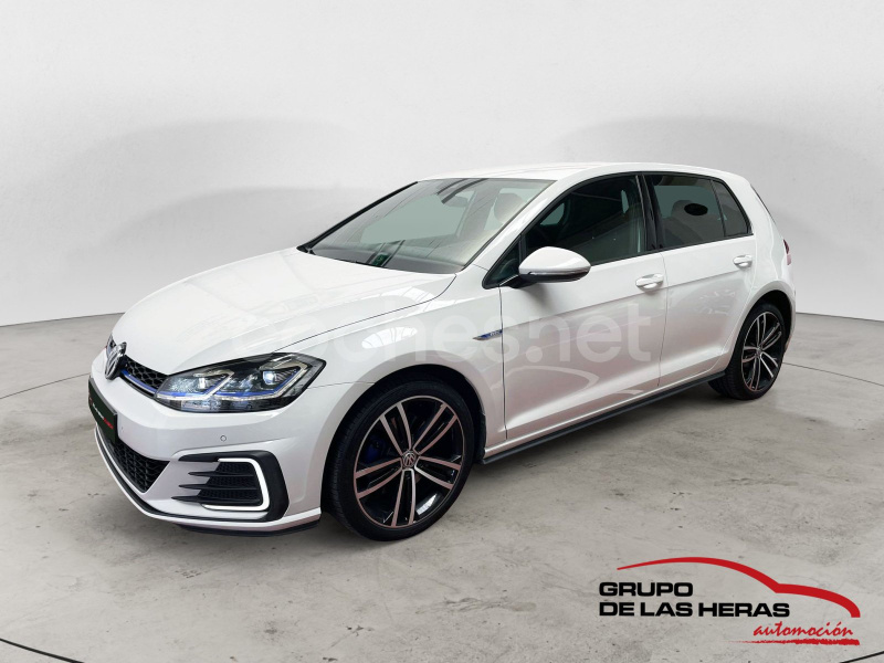 VOLKSWAGEN Golf 1.4 TSI DSG GTE