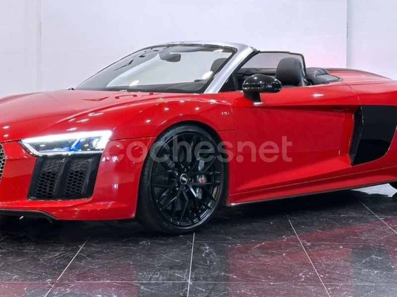 AUDI R8 5.2 FSI quattro S tronic Spyder