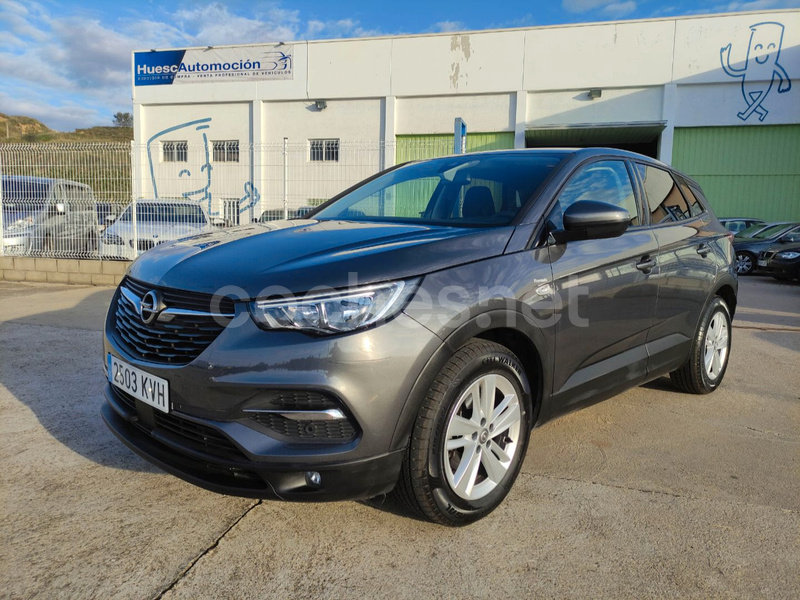 OPEL Grandland X 1.2 Turbo Selective