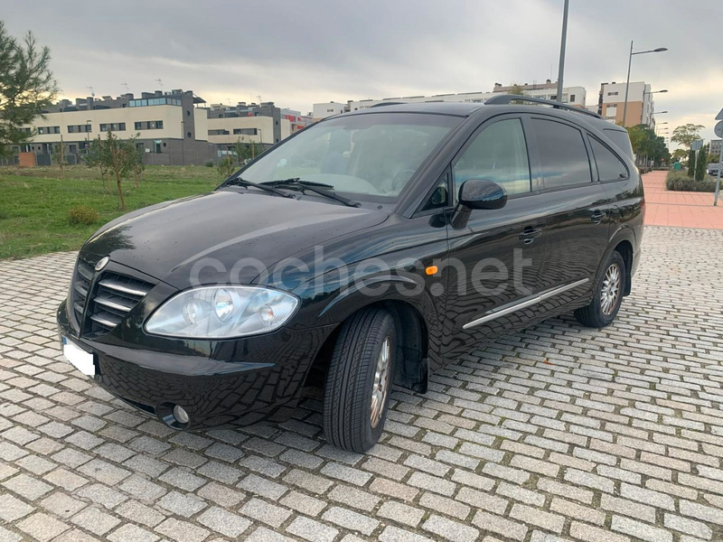 SSANGYONG Rodius 270Xdi Auto