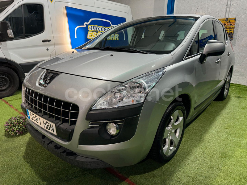 PEUGEOT 3008 Active 1.6 HDI 112 FAP