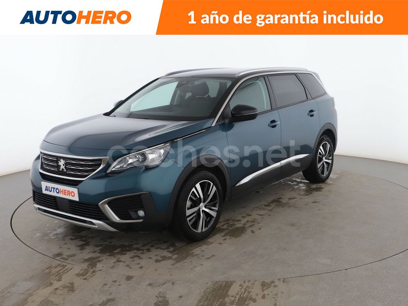 PEUGEOT 5008 Allure 1.2L PureTech SS