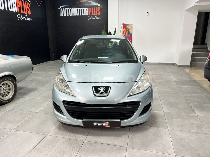 PEUGEOT 207 Confort 1.4 HDI 70 5p.