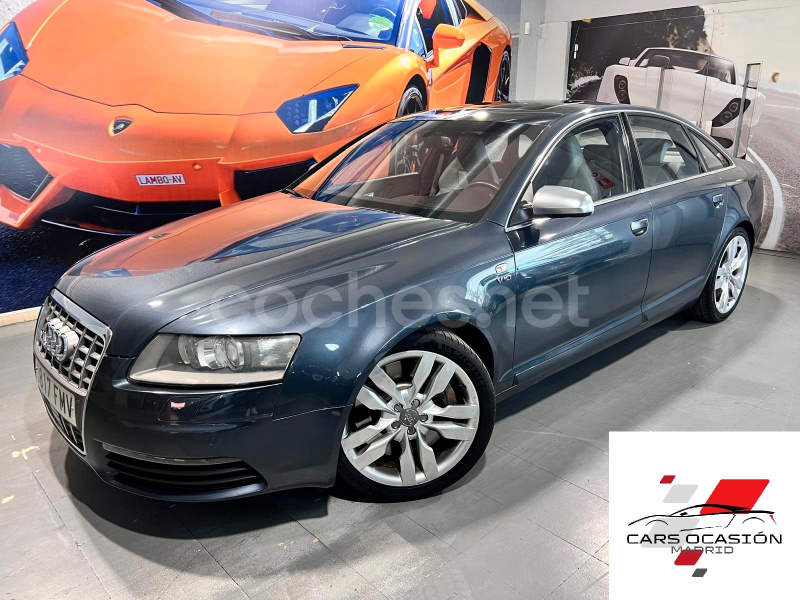 AUDI S6 5.2 quattro tiptronic