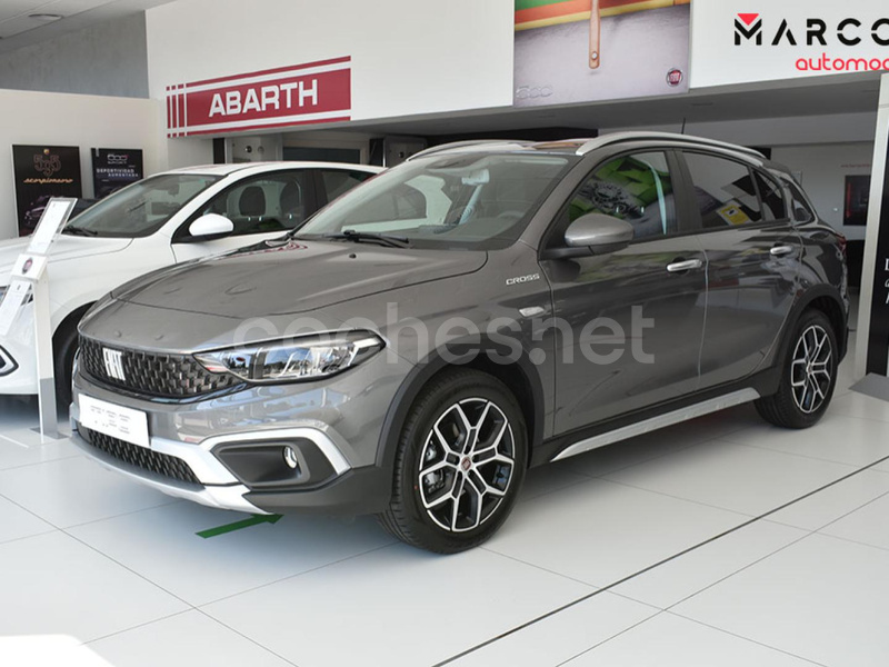 FIAT Tipo Cross 1.5 Hybrid DCT