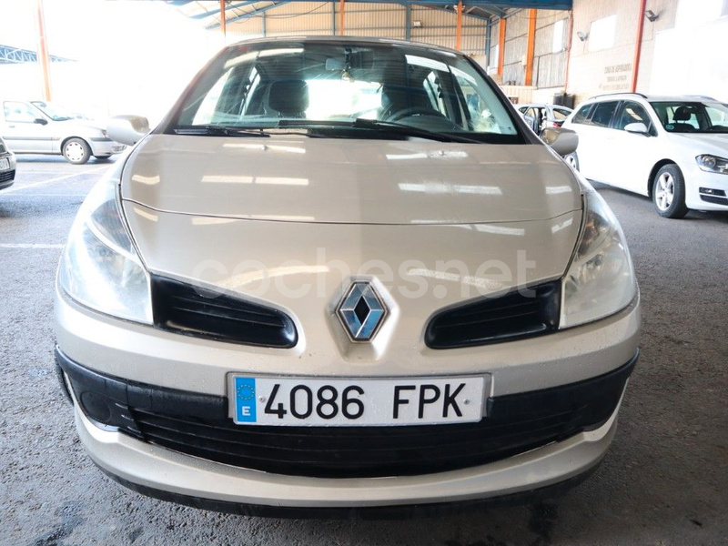 RENAULT Clio Business 1.5DCI85 eco2