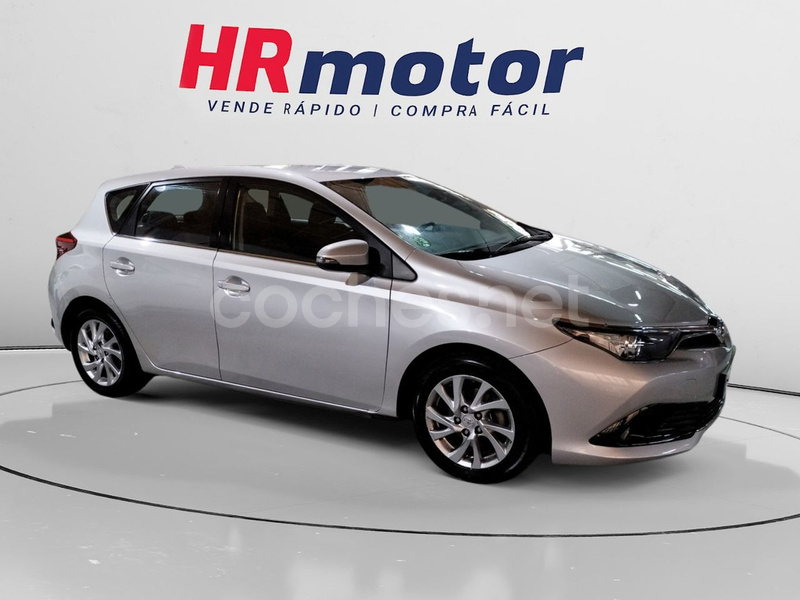 TOYOTA Auris 1.4 90D Active