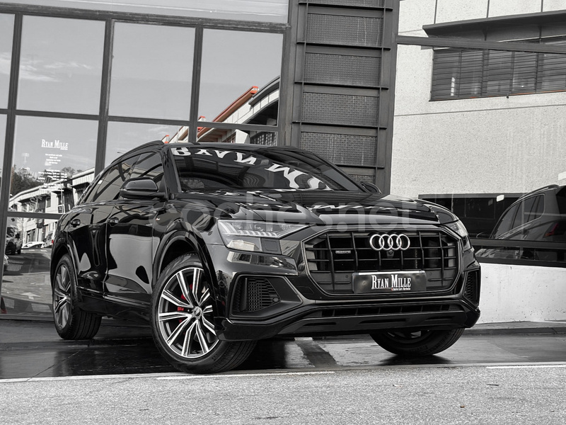 AUDI Q8 60 TFSIe S Line quattro tiptronic