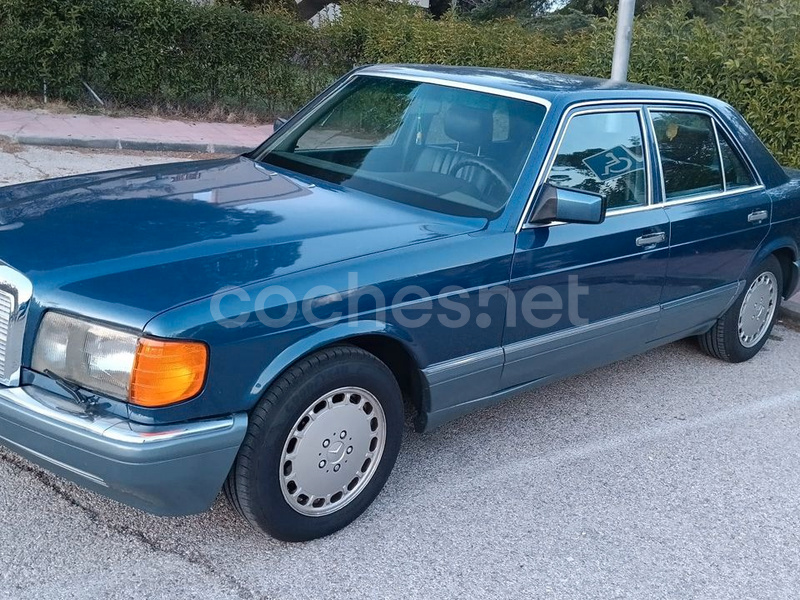 MERCEDES-BENZ 260 300SE