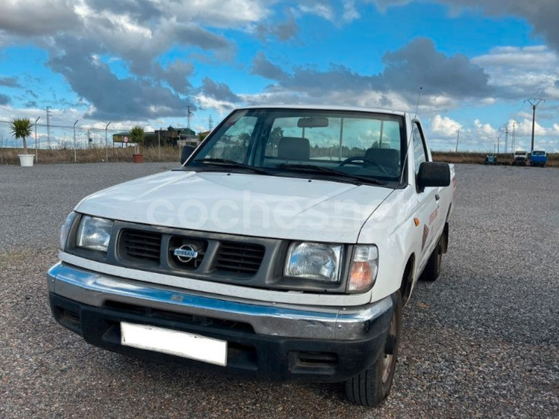 NISSAN Pick-up 2.5D SIMPLE CAB