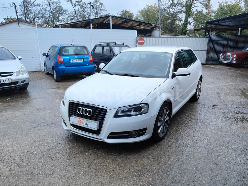 AUDI A3 Sportback 2.0 TDI 140 S tron Attraction