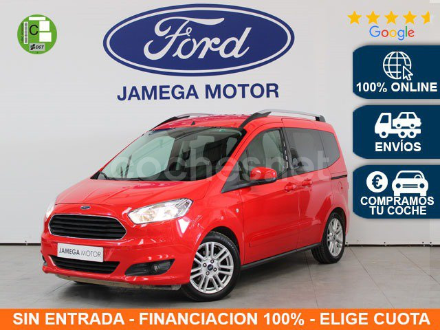 FORD Tourneo Courier 1.0 EcoBoost Titanium