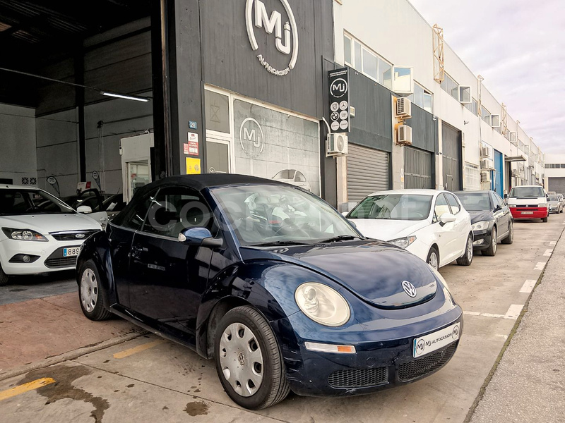 VOLKSWAGEN New Beetle 1.6 Cabriolet