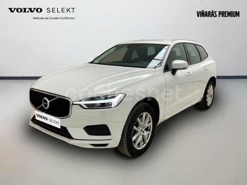 VOLVO XC60 2.0 D4 Momentum Auto 5p.