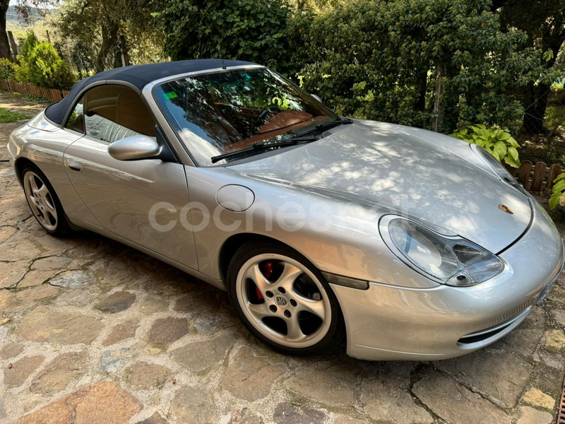 PORSCHE 911 CARRERA 4 CABRIO