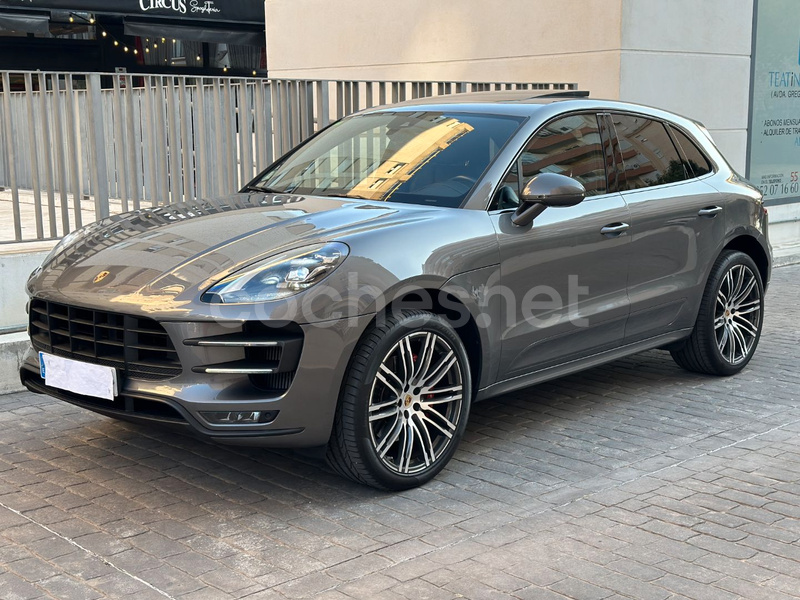 PORSCHE Macan Turbo