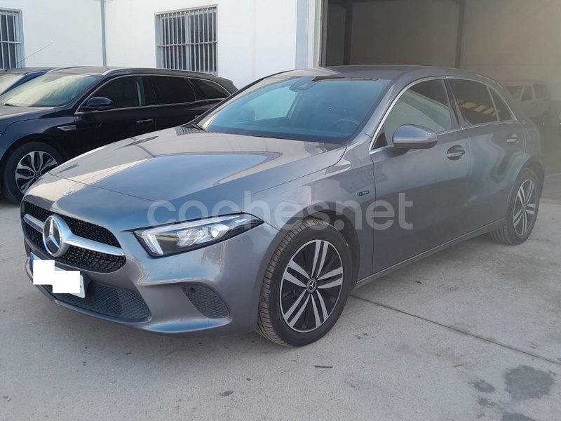 MERCEDES-BENZ Clase A Sedan A 250 e