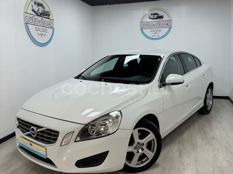 VOLVO S60 2.0 D3 Summum