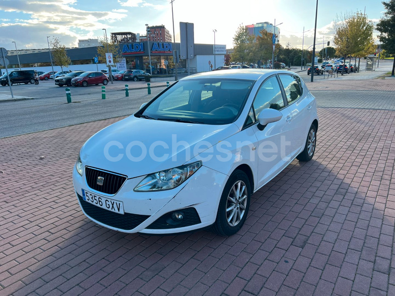 SEAT Ibiza 1.6 16v 105cv Sport 5p.