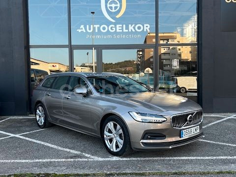 VOLVO V90 2.0 B4 G Momentum Pro Auto