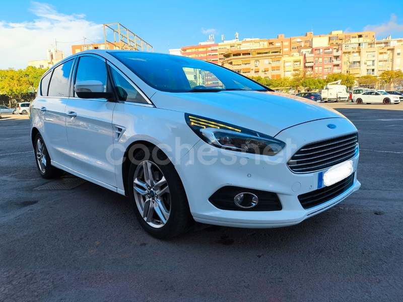 FORD S-MAX 2.0 TDCi Trend PowerShift