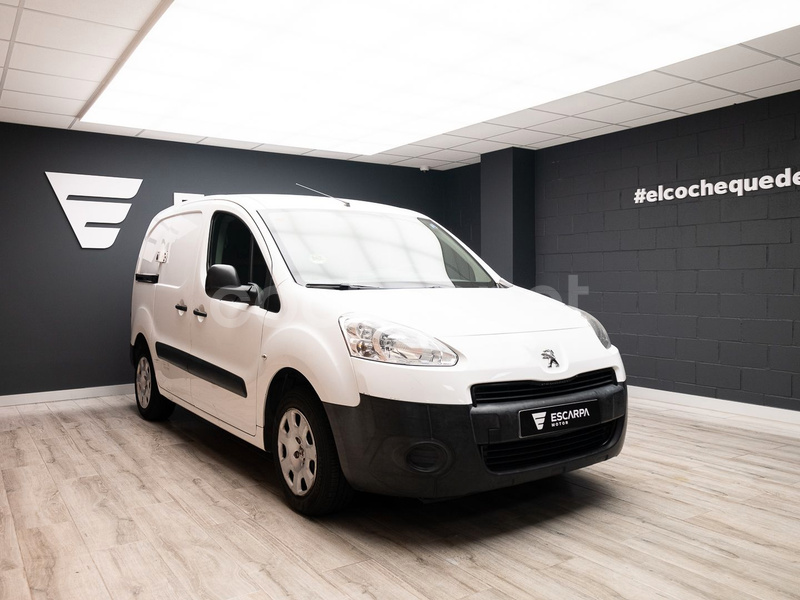 PEUGEOT Partner TEPEE Access 1.6 BlueHDi 75