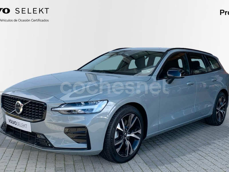 VOLVO V60 2.0 B4 D Plus Dark Auto