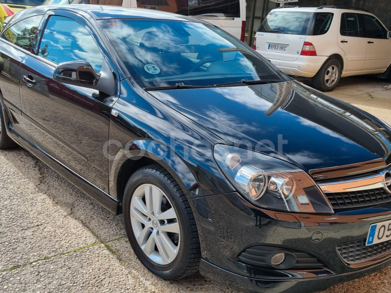 OPEL Astra GTC 1.7 CDTi ecoE Sport