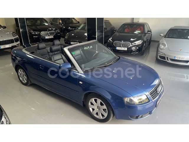 AUDI A4 2.4 multitronic Cabrio